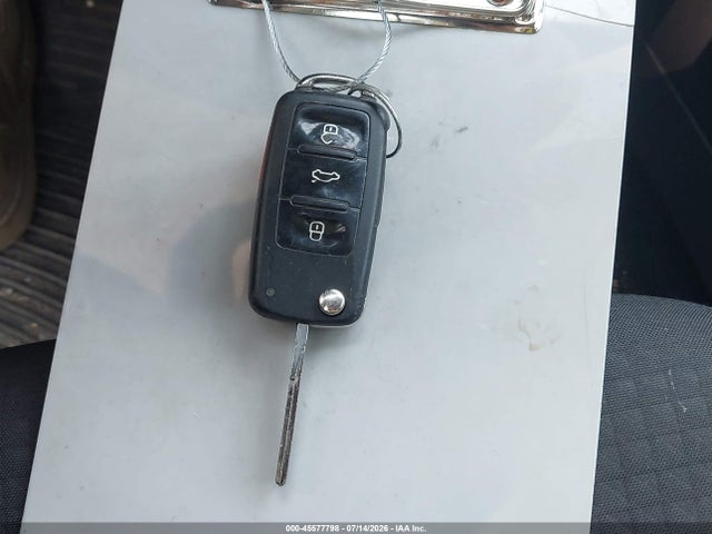 2015 Volkswagen JETTA 2.0L S — миниатюра 11