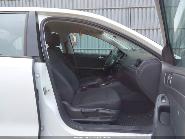 2015 Volkswagen JETTA 2.0L S — миниатюра 5