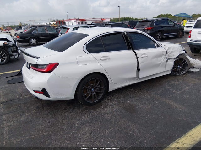 2020 BMW 330I 照片 4