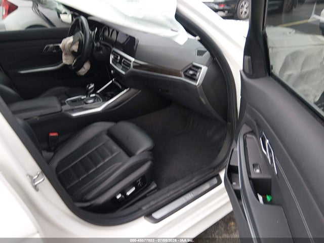 2020 BMW 330I 照片 5