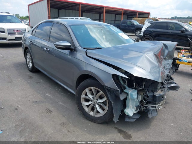 2018 VOLKSWAGEN PASSAT 2.0T R-LINE/2.0T S