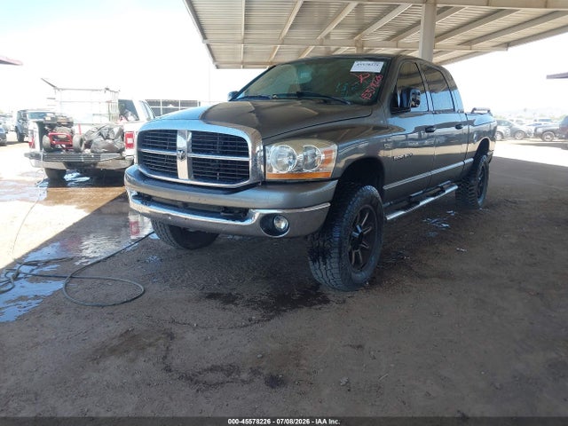 صورة 2 لـ 2006 Dodge RAM 1500 SLT