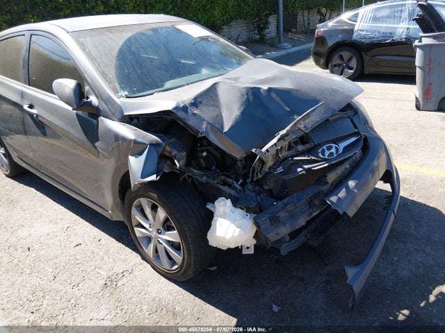 2013 Hyundai ACCENT SE 缩略图 12