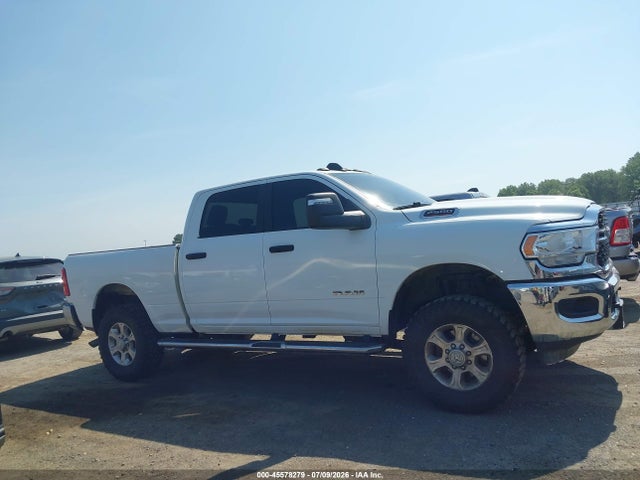 صورة مصغرة 13 لـ 2023 RAM 2500 BIG HORN 4X4 6'4 BOX
