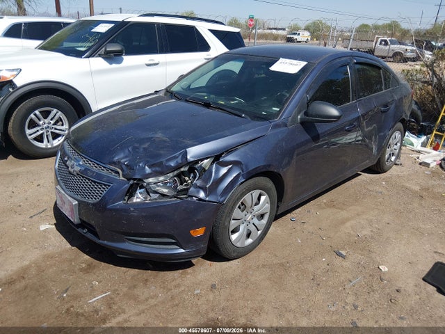 صورة 2 لـ 2013 Chevrolet CRUZE LS AUTO