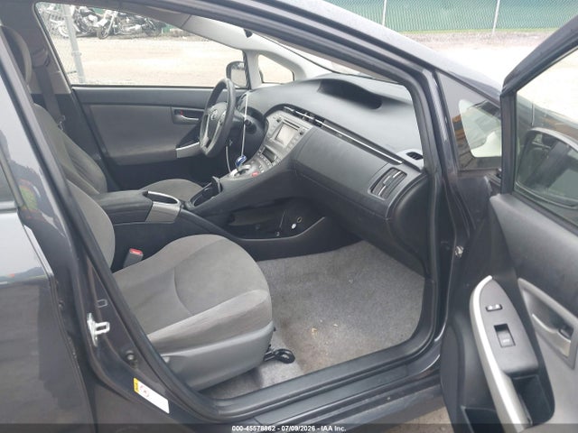2015 Toyota PRIUS THREE 照片 5