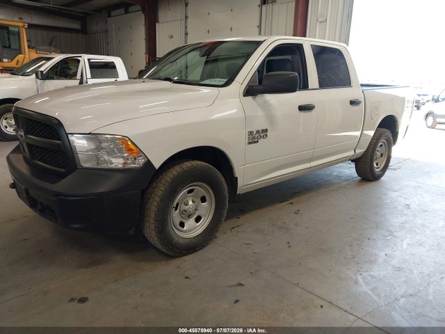 2019 RAM 1500 CLASSIC TRADESMAN 4X4 5'7 BOX — фото 2