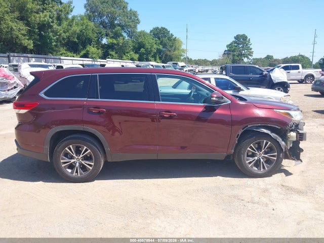 2019 TOYOTA HIGHLANDER LE 14