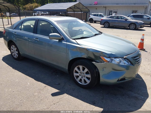 2009 TOYOTA CAMRY XLE V6
