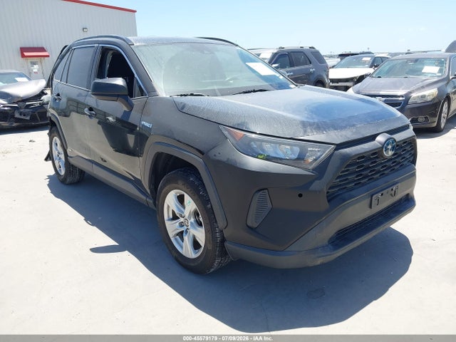 2021 TOYOTA RAV4 LE