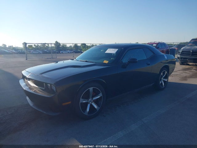 2013 Dodge CHALLENGER SXT — фото 2
