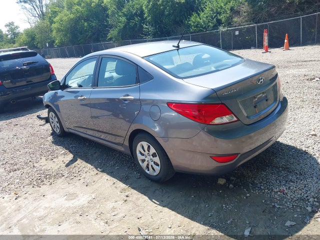 2016 Hyundai ACCENT SE — фото 3