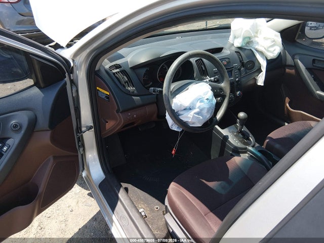 2010 KIA FORTE EX 照片 18