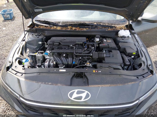 2025 Hyundai ELANTRA SE 照片 10
