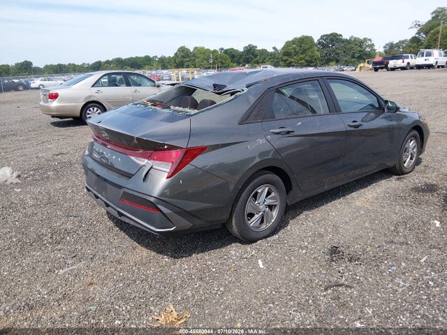 2025 Hyundai ELANTRA SE 照片 4