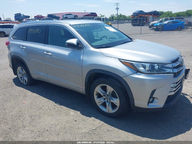 2019 TOYOTA HIGHLANDE LIMITED