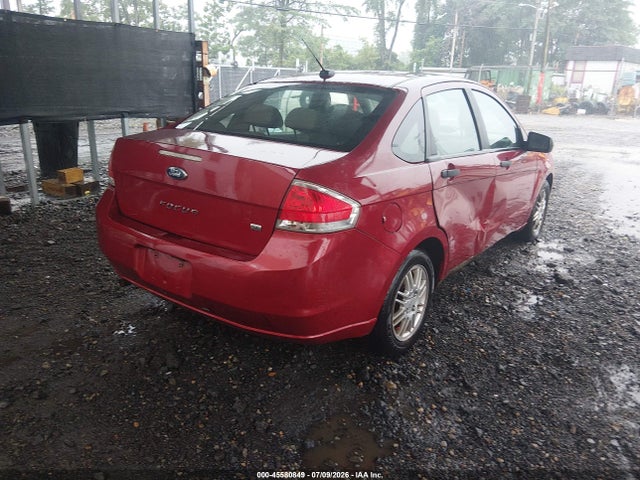 2011 FORD FOCUS SE — фото 4