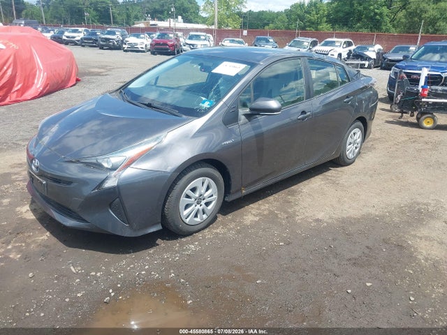 صورة 2 لـ 2016 Toyota PRIUS TWO