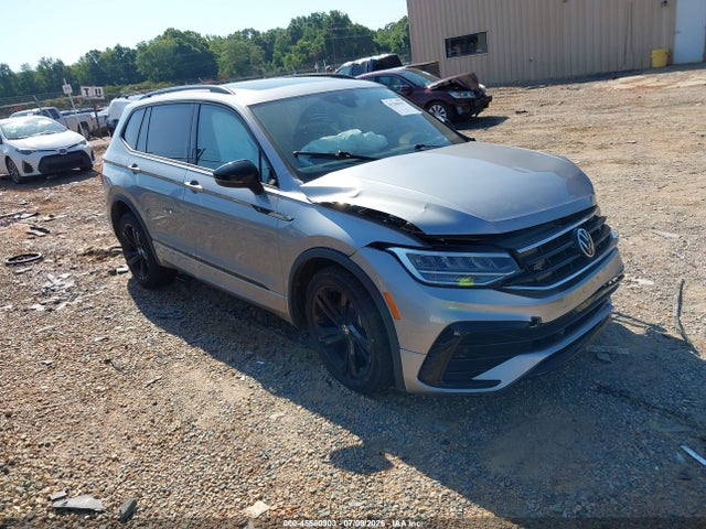 2023 VOLKSWAGEN TIGUAN 2.0T SE R-LINE BLACK