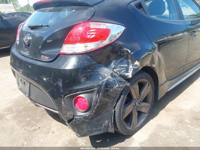 صورة 6 لـ 2014 Hyundai VELOSTER TURBO W/BLACK