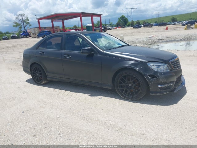 2011 MERCEDES-BENZ C LUXURY/SPORT