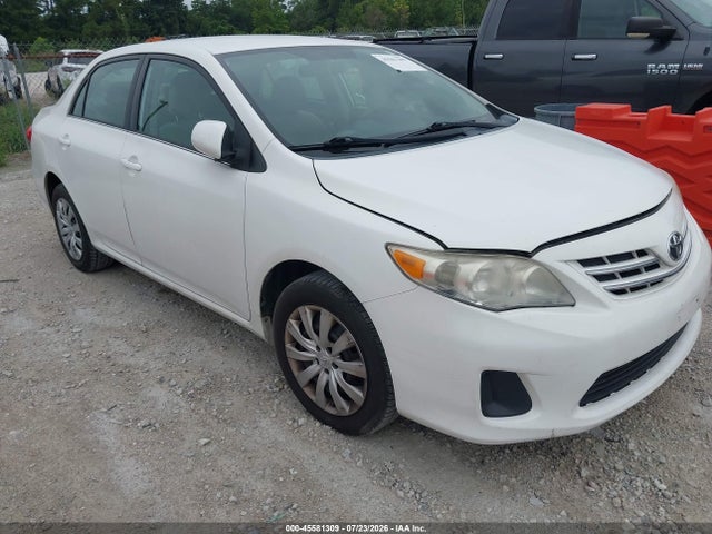 2013 TOYOTA COROLLA LE