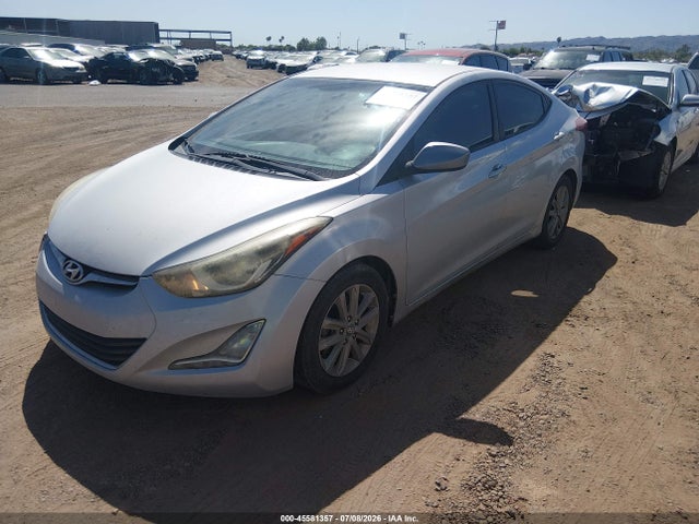 2016 Hyundai ELANTRA SE 照片 2