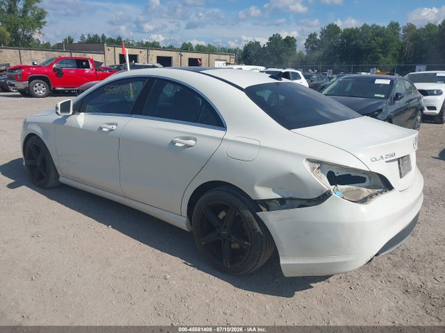 2014 Mercedes-BENZ CLA 照片 3
