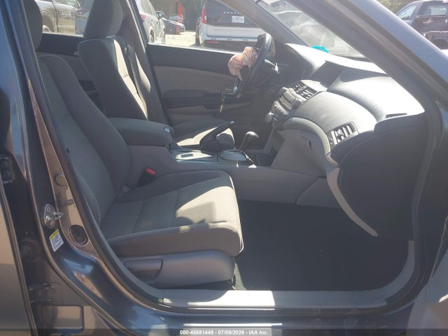 صورة 5 لـ 2012 Honda ACCORD 2.4 LX-P