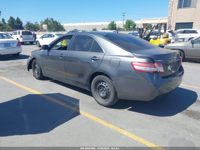 صورة 3 لـ 2010 Toyota CAMRY LE