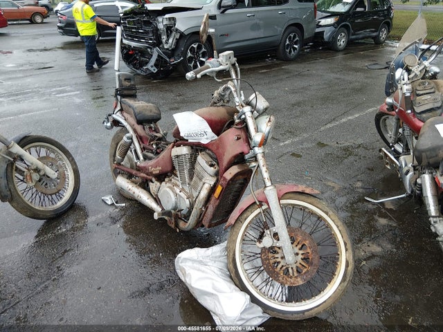 1995 SUZUKI VS800 GLP