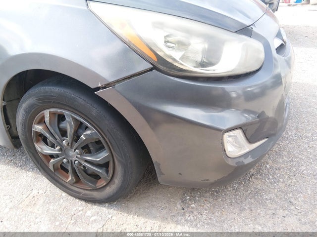 2013 Hyundai ACCENT GLS — миниатюра 12