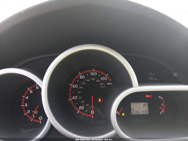 صورة 7 لـ 2010 Toyota MATRIX