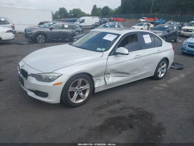 2013 BMW 328I XDRIVE 照片 2