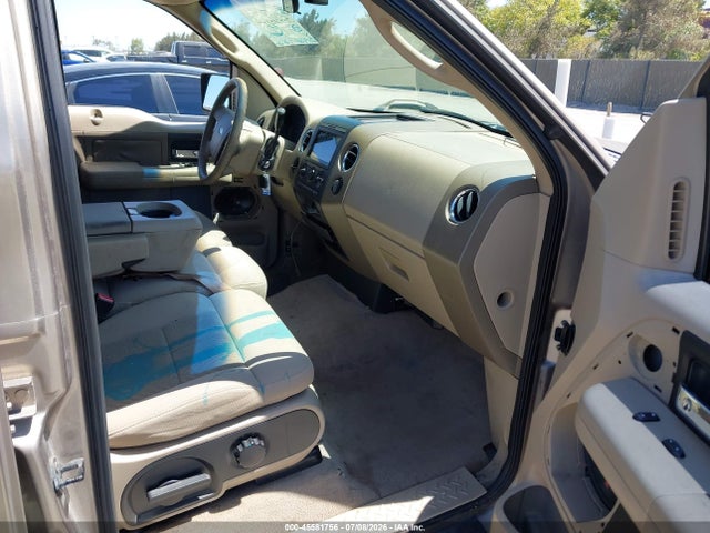 2004 FORD F-150 XLT photo 5