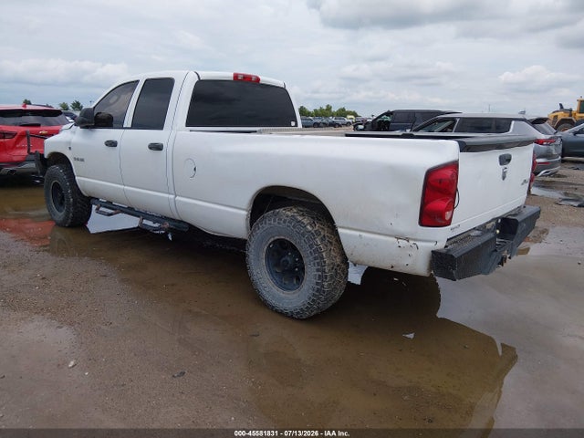 2008 Dodge RAM 1500 ST/SXT — фото 3