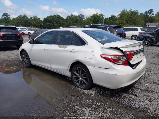 صورة 3 لـ 2015 Toyota CAMRY XSE