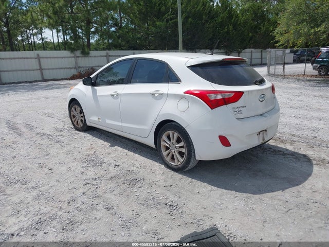 صورة 3 لـ 2014 Hyundai ELANTRA GT