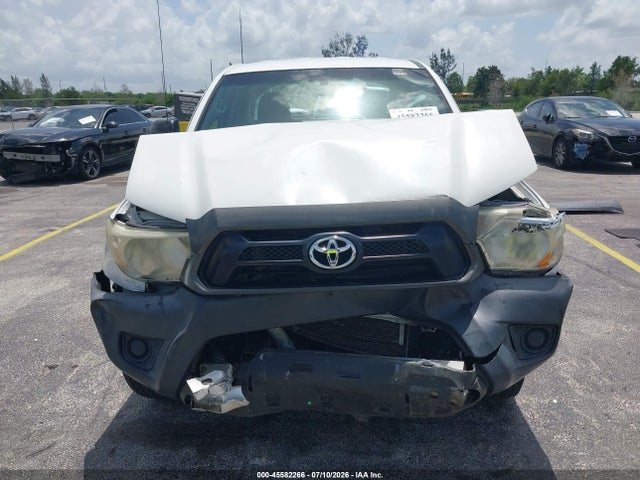 2015 Toyota TACOMA 缩略图 13