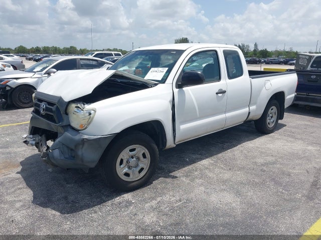 2015 Toyota TACOMA 照片 2