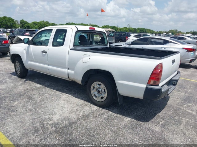 2015 Toyota TACOMA 照片 3