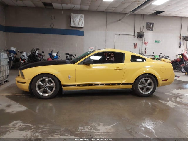 صورة 14 لـ 2006 FORD MUSTANG V6