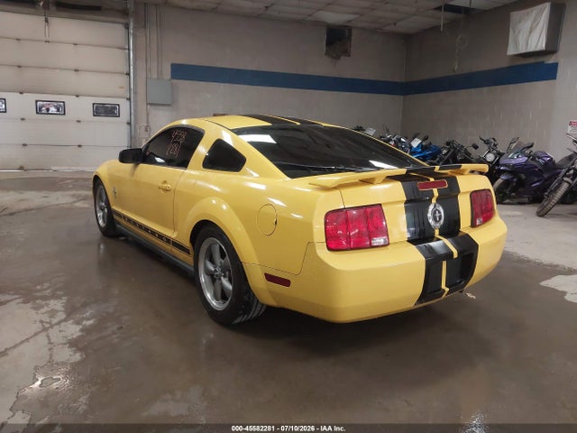 صورة 3 لـ 2006 FORD MUSTANG V6