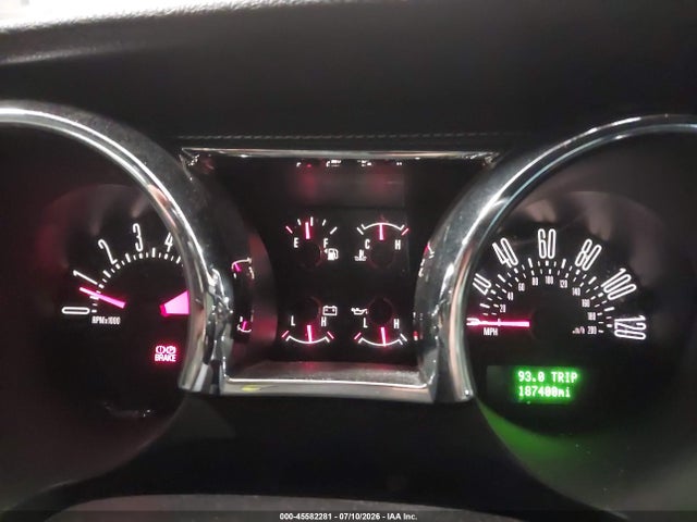 صورة 7 لـ 2006 FORD MUSTANG V6