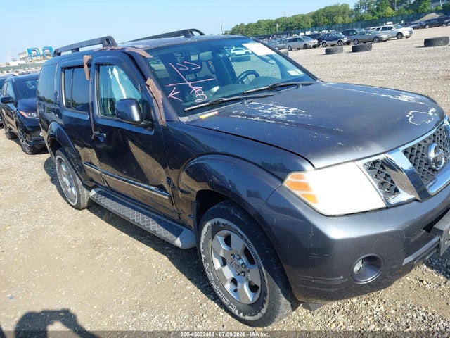 2011 NISSAN PATHFINDE SILVER