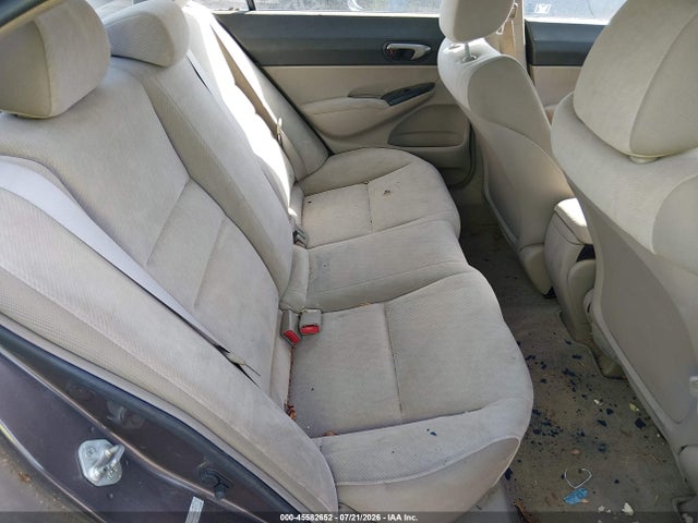 2010 Honda CIVIC LX — фото 8