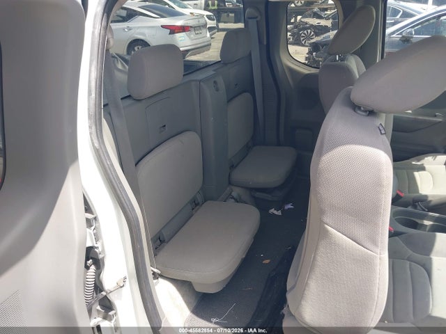 2018 Nissan FRONTIER S — фото 8