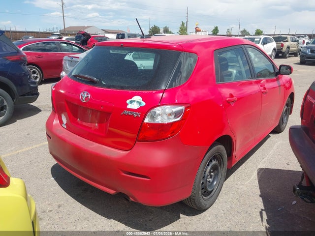 2011 Toyota MATRIX — фото 4