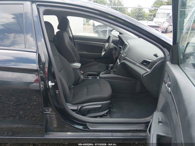 2020 Hyundai ELANTRA SE 照片 5