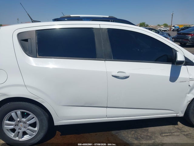 صورة مصغرة 13 لـ 2012 Chevrolet SONIC 2LS